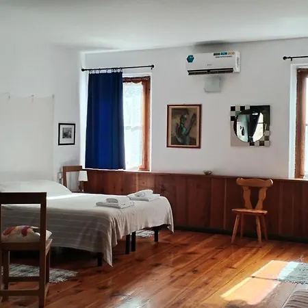 Stasion Di Pueste * Nogaredo