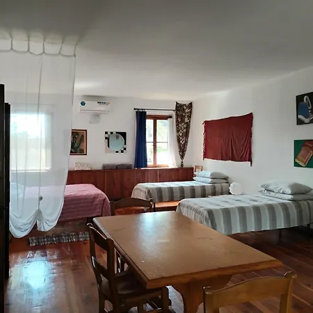 Stasion Di Pueste