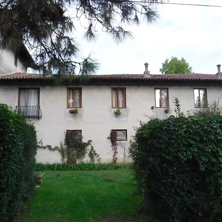 Stasion Di Pueste Nogaredo