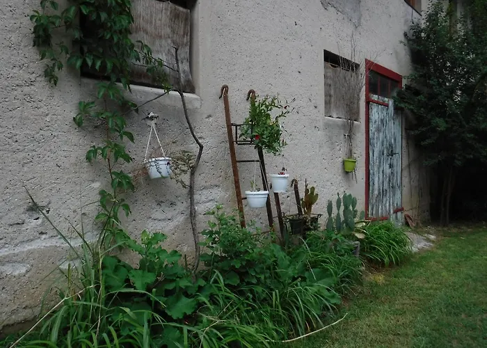 Stasion Di Pueste Nogaredo